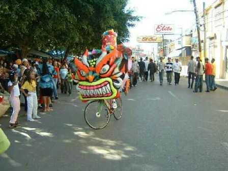 carneval_la_vega9_jpg.jpg